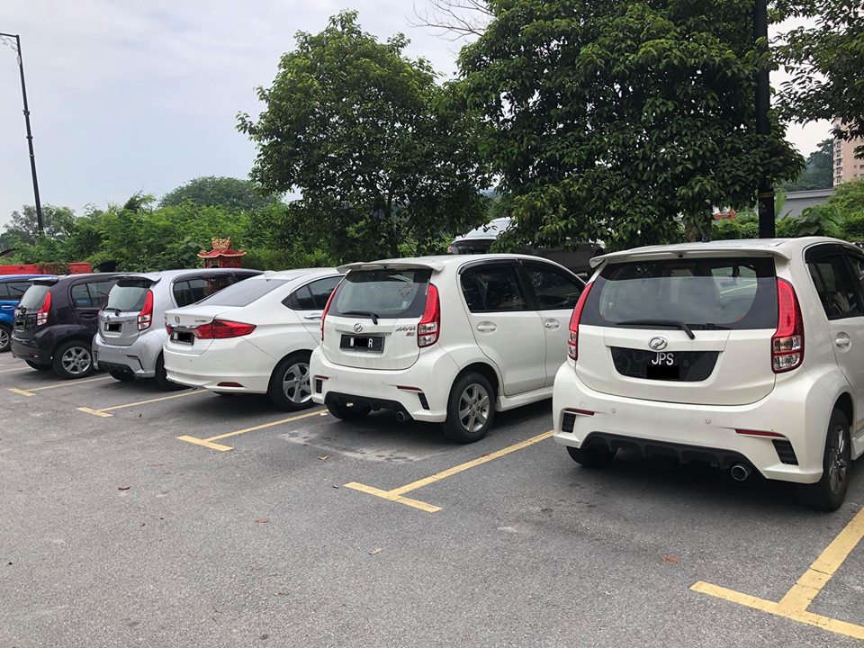 Kereta sewa murah near me