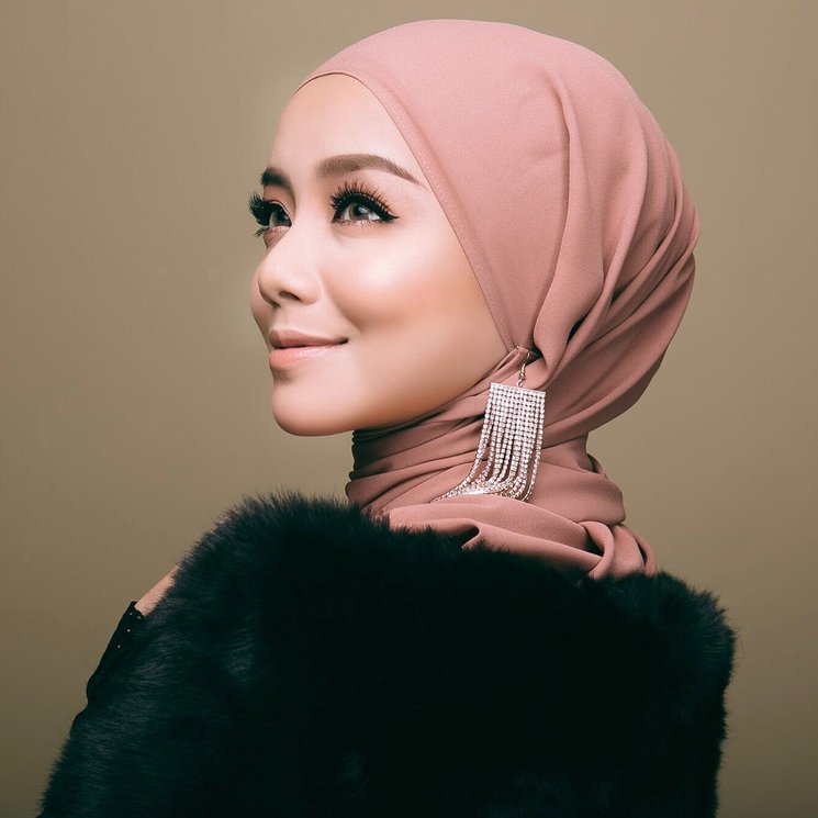 Mira Filzah  YOY Network