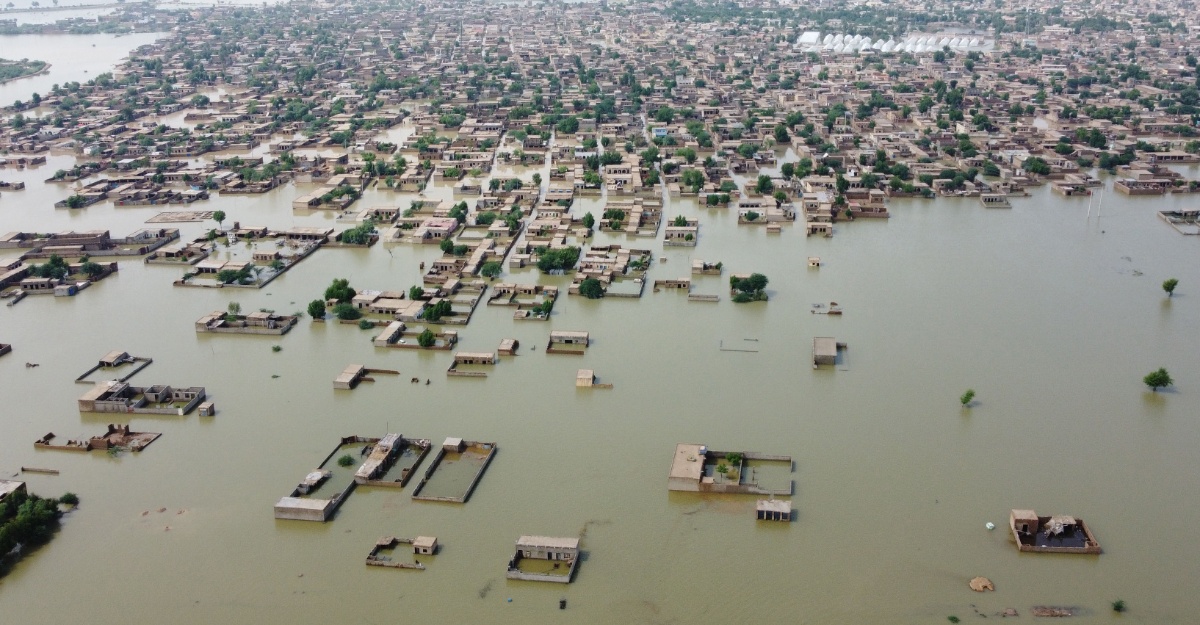 “Macam lautan..” 1/3 Pakistan Benar-benar Ditenggelami Banjir, Ekonomi Lumpuh